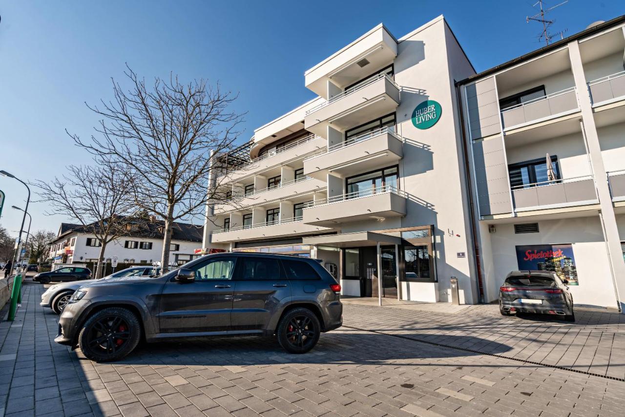 Apartment Huber Living Basic 105 Germering